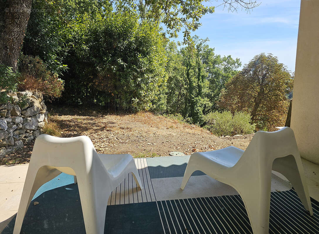 Maison à SAINT-VALLIER-DE-THIEY