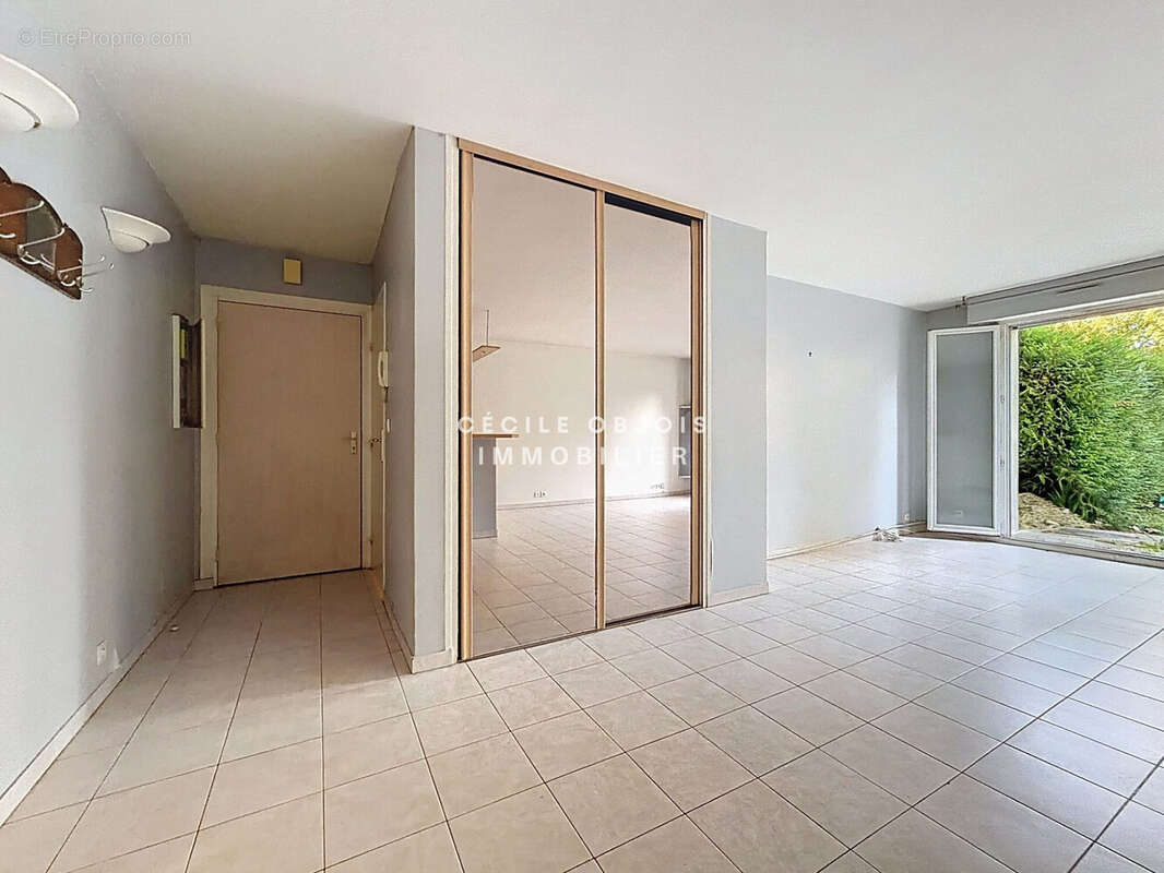 Appartement à LE PERREUX-SUR-MARNE