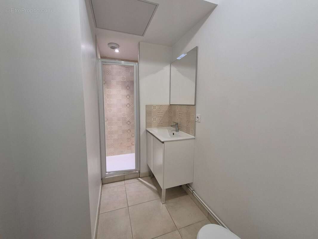 Appartement à LE PONT-DE-CLAIX