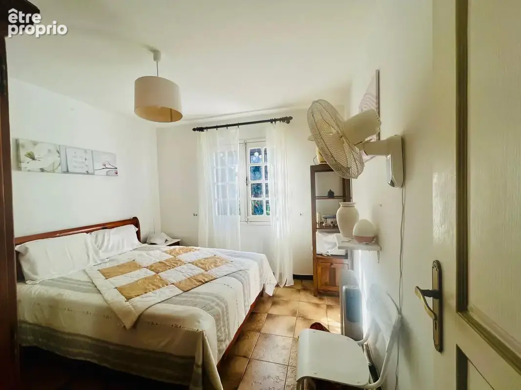 À vendre : Villa familiale sur 400 m² de terrain, quartier Pichette - photo 4