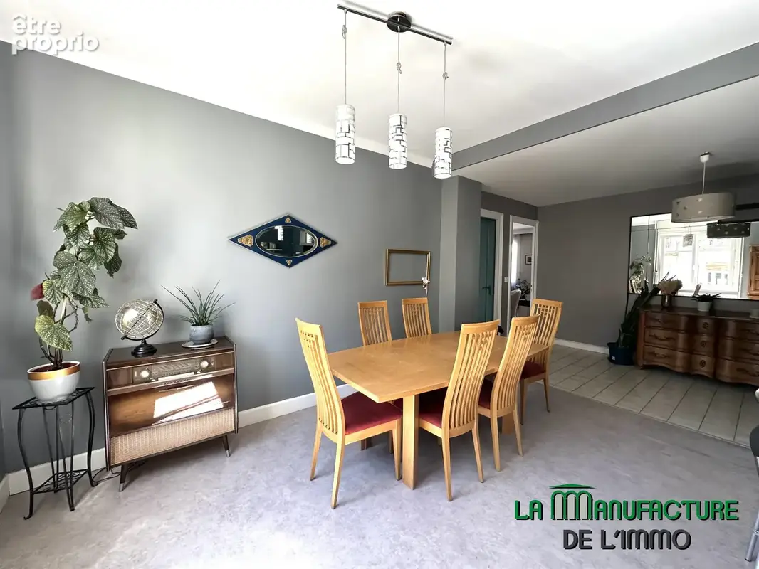 Appartement de type F6 de 140.14 m2 - 4 chambres - 2 balcons - cave - normes PMR / Saint-etienne Anatole Franc - photo 5