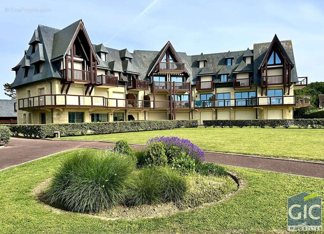 Appartement à DEAUVILLE