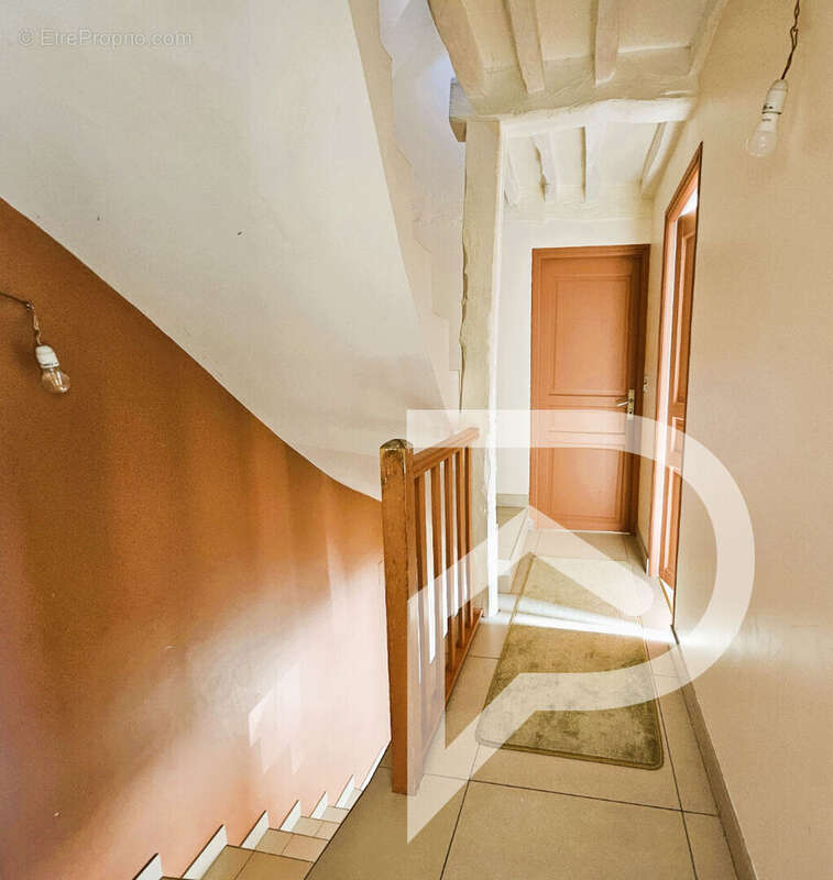 Maison à SAINT-AUBIN-LE-CAUF