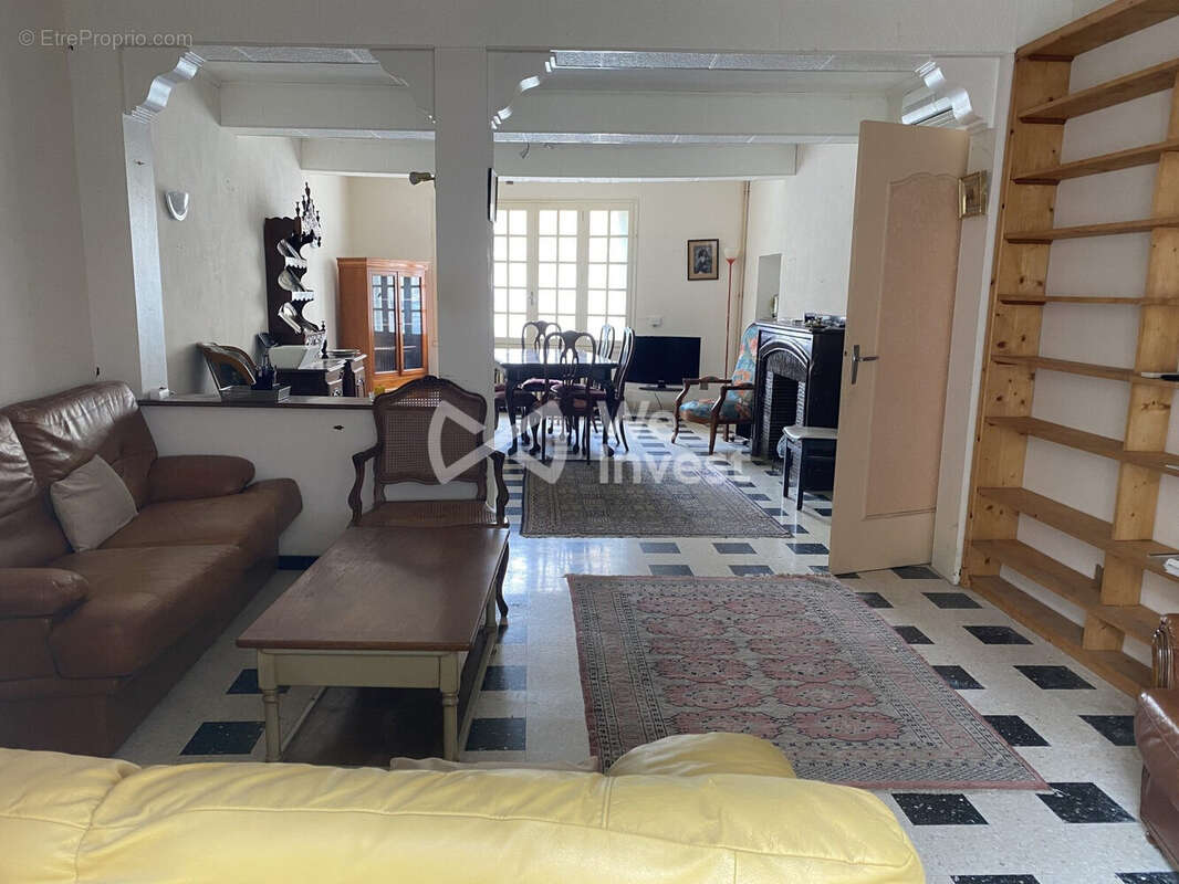 Maison 132 m² à Trausse  - photo 2