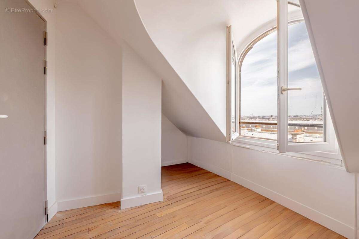Appartement à PARIS