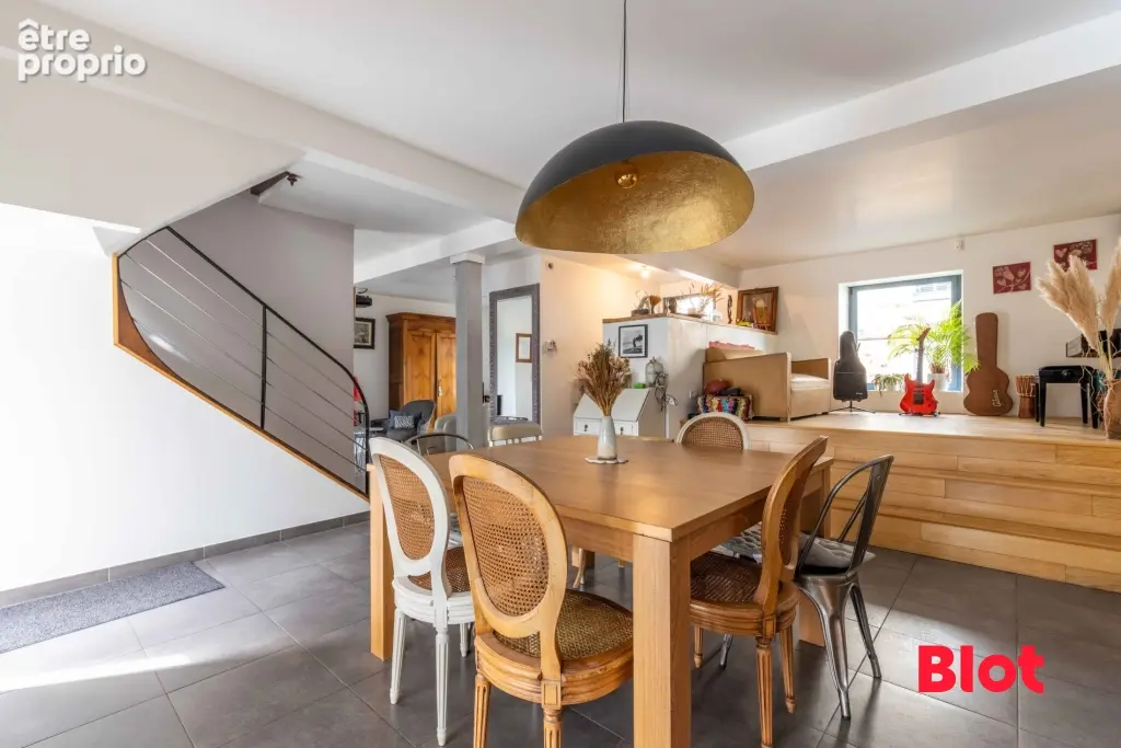Maison 234 m² à Rennes  - photo 4