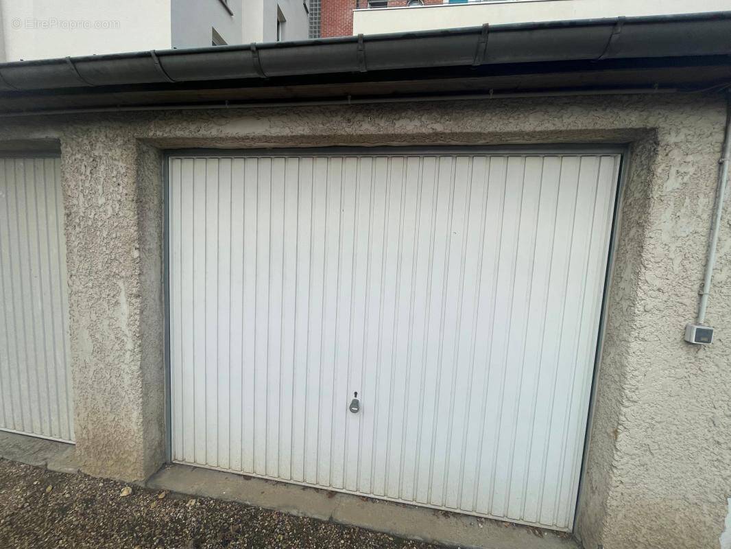 Parking à EVREUX