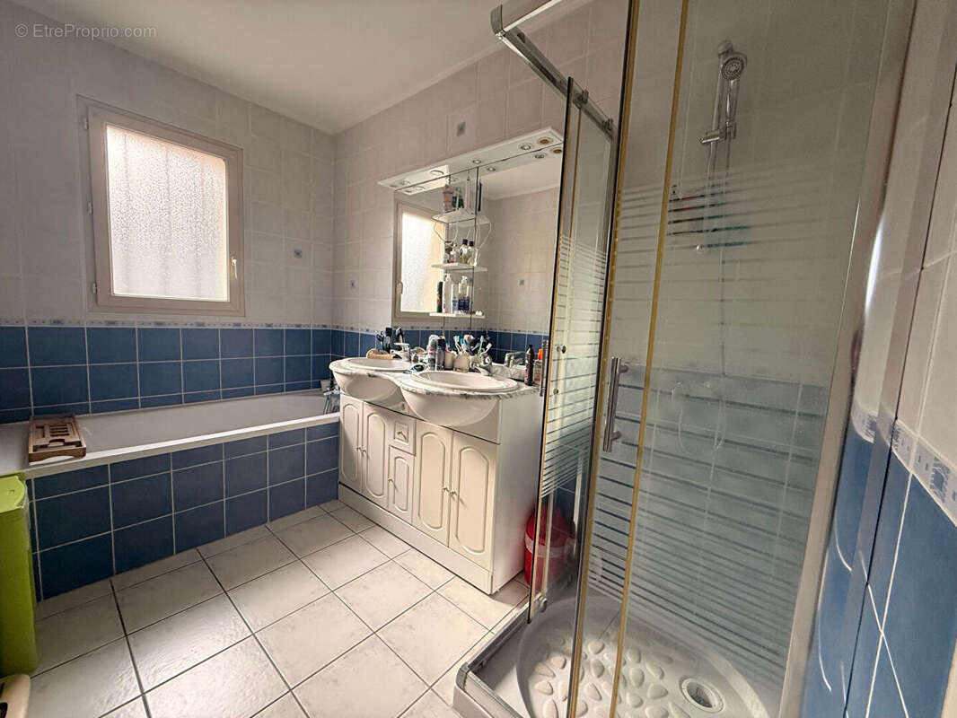 Maison à SAINT-REMY