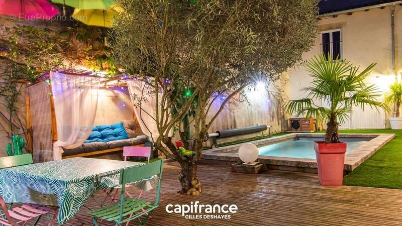 Maison à BELLEVILLE