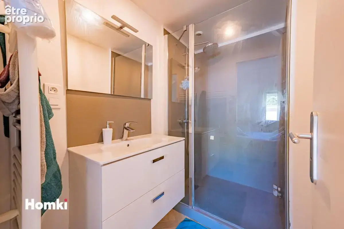 Magnifique maison de village t7 de 176m2 avec cour, carport et garage – 01150 blyes - photo 13
