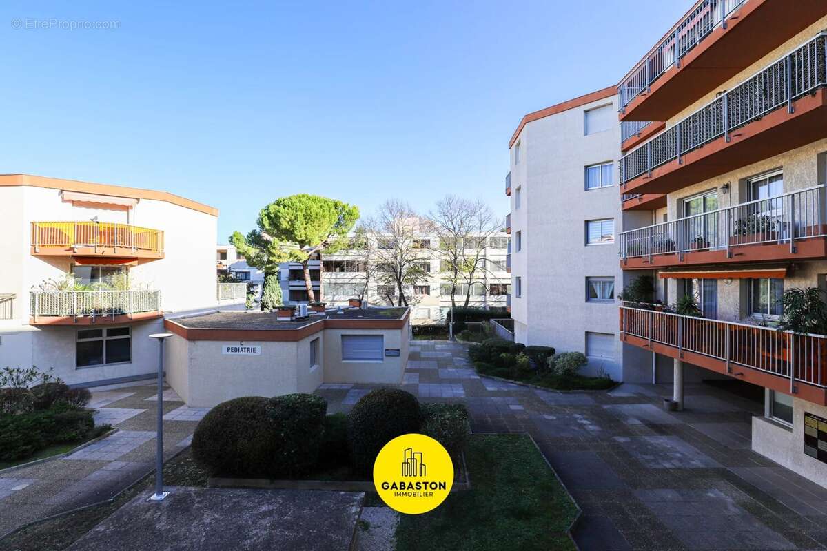 Appartement à MARSEILLE-8E