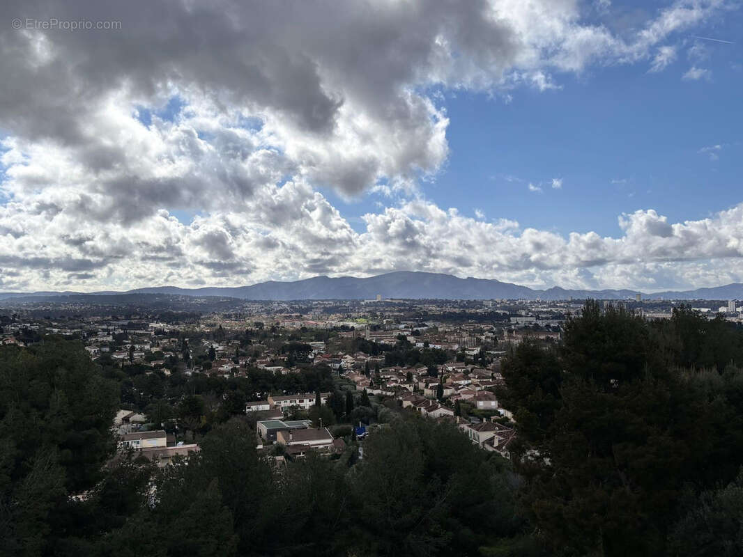 Appartement à MARSEILLE-13E
