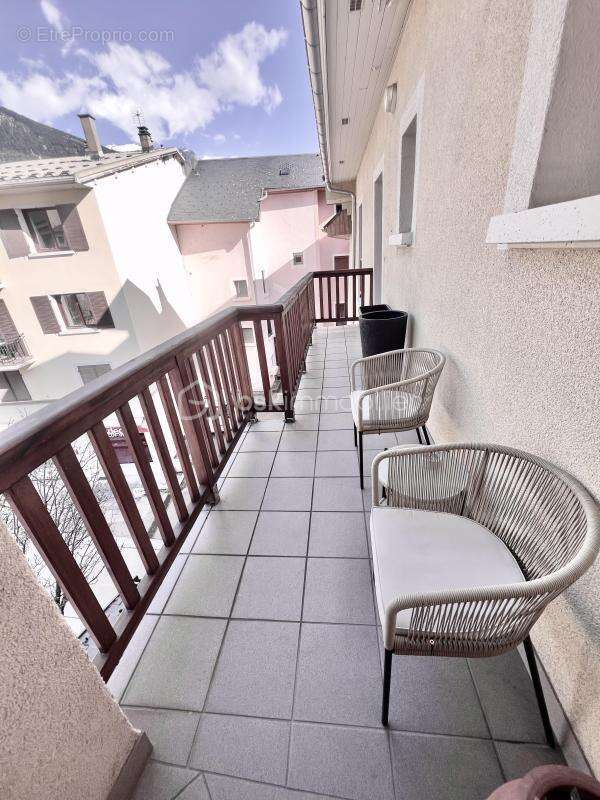 Appartement à SAINT-JEAN-DE-MAURIENNE