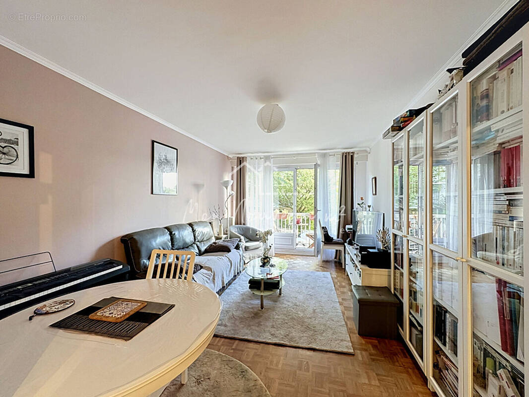 Appartement à BRY-SUR-MARNE