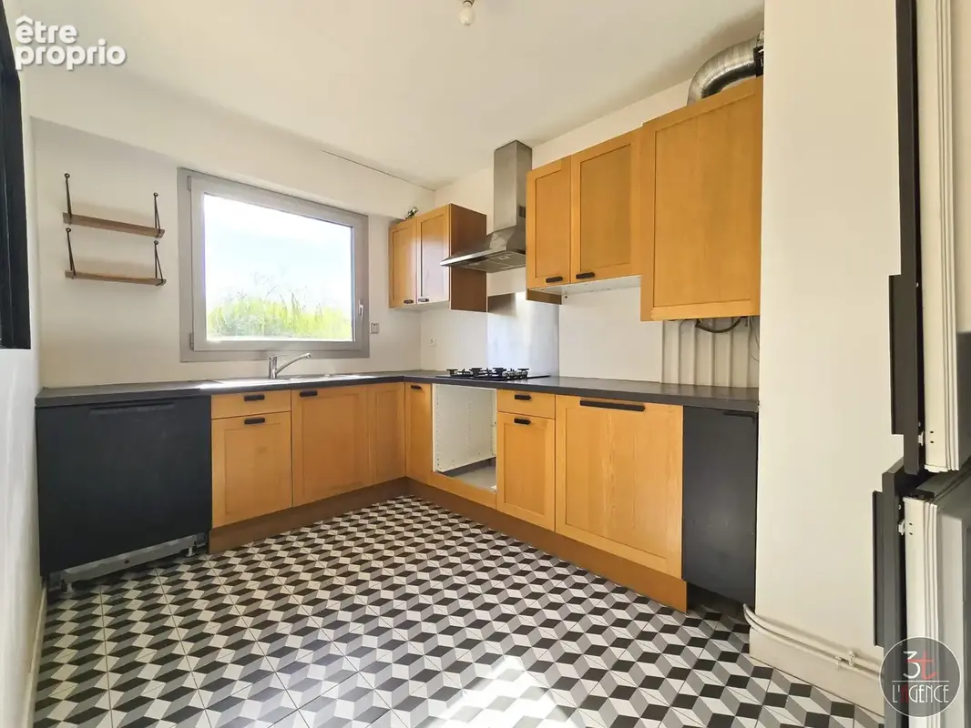 Appartement 5 pièces 91 m² à vendre à Montreuil (93100) - photo 4