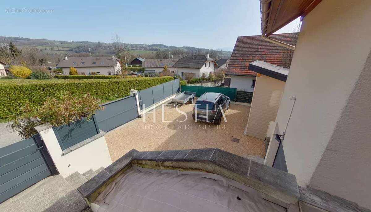 Maison à VALLIERES