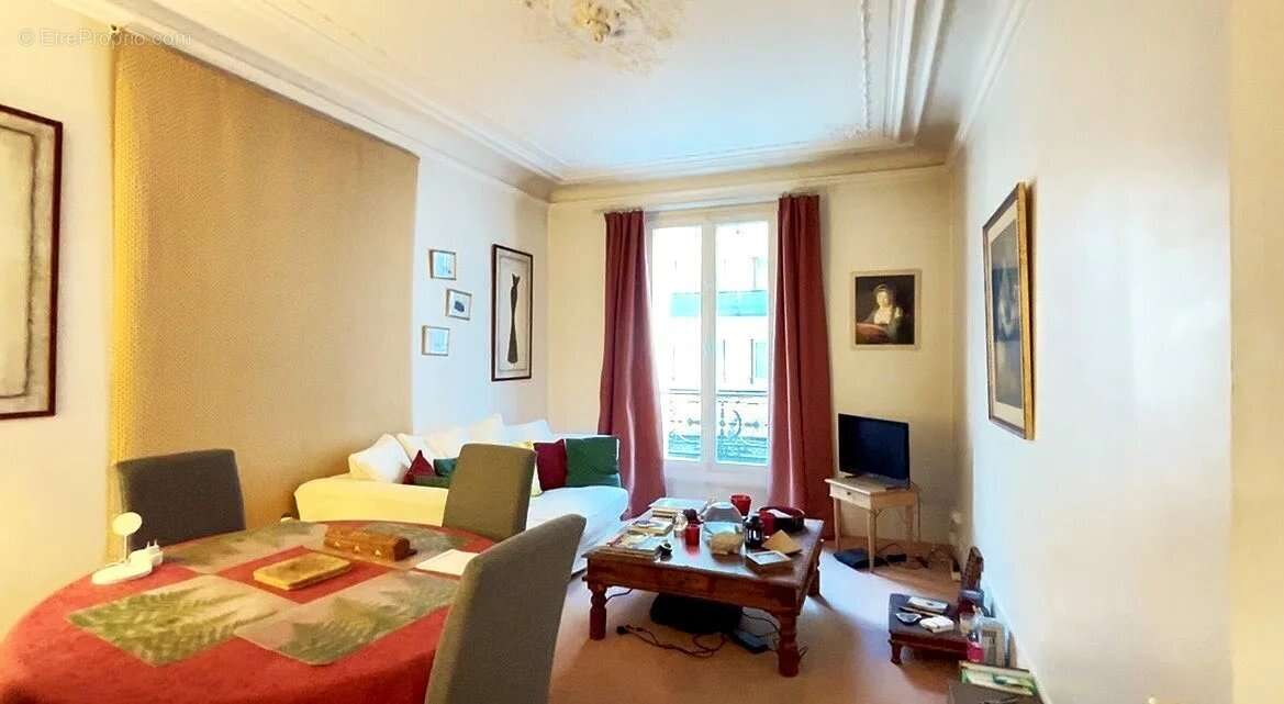 Appartement à PARIS-12E