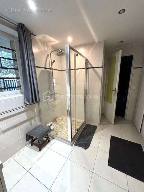 Maison à BRY-SUR-MARNE