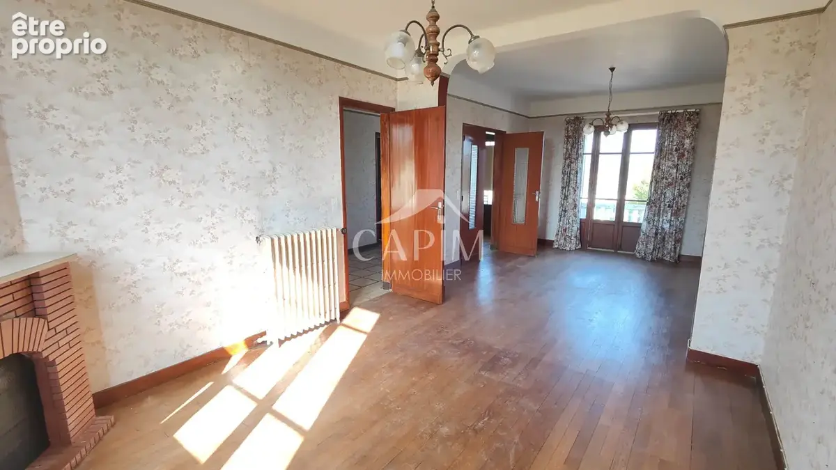 Maison de bourg en pierres, 105m² hab,179m² utiles, poss div 2 logements, 3 niveaux de 55 m², terrain  1400m² - photo 3