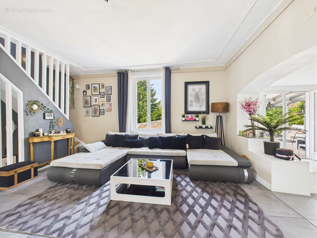 Maison à SAINT-ETIENNE