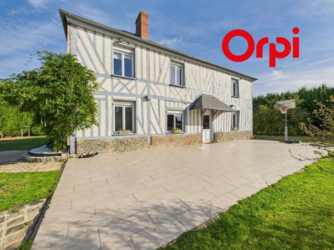 Maison à BERNAY