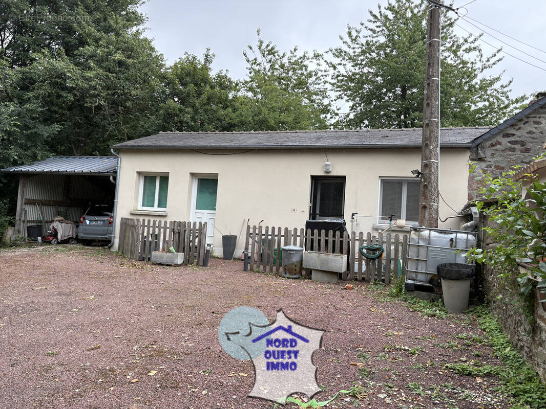 Maison à SAINT-LOUP-DU-GAST