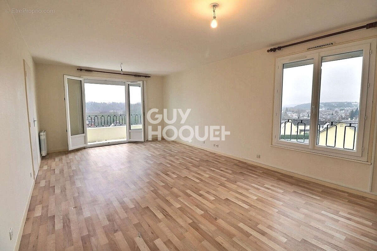 Appartement à BERNAY