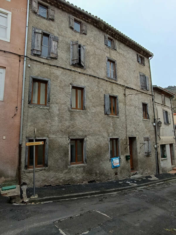 Maison à AXAT