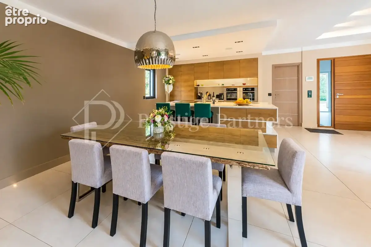 Villa d’exception avec piscine, espace bien-être et jardin paysager   Le Plan-de-la-Tour - photo 10