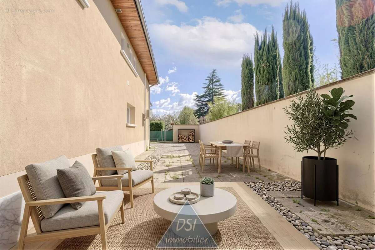 Appartement à BEYNOST