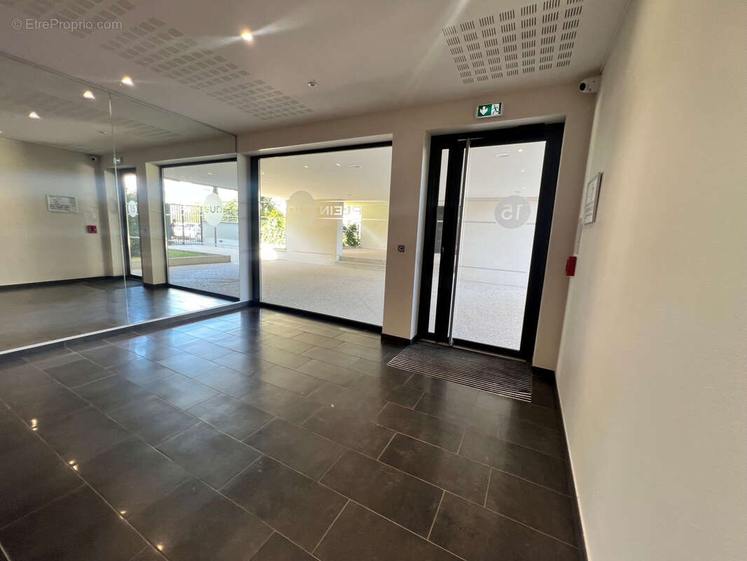 Clairmarais gare centre - appartement moderne type 3 de  69m2 + terrasse  16m2 + parking - photo 16