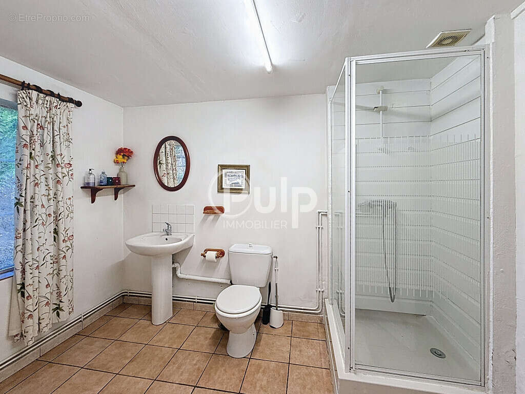 Maison à RAYE-SUR-AUTHIE