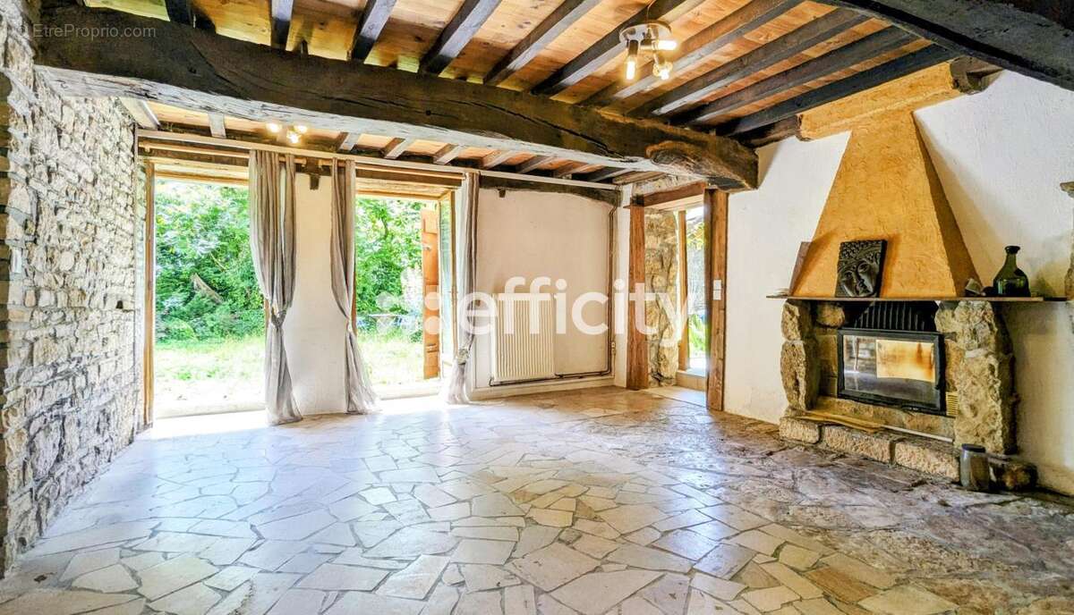 Maison 145 m² à Cruzille  - photo 4