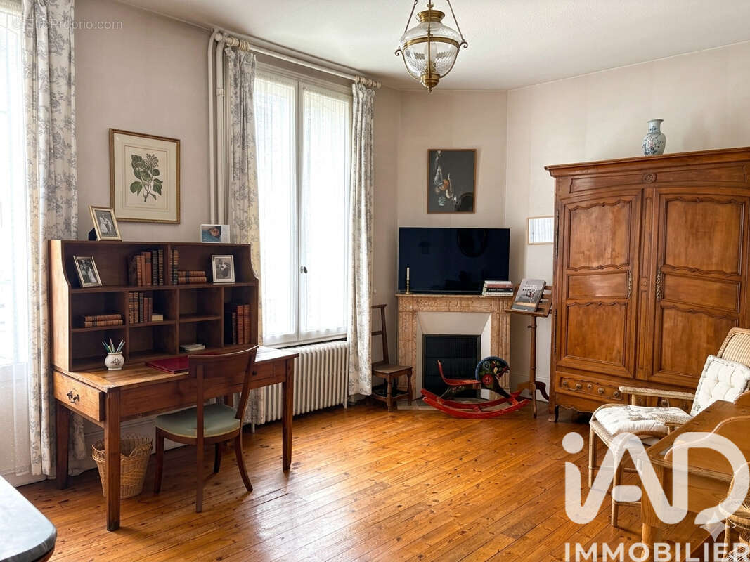 Maison 300 m² à Clermont-Ferrand  - photo 5