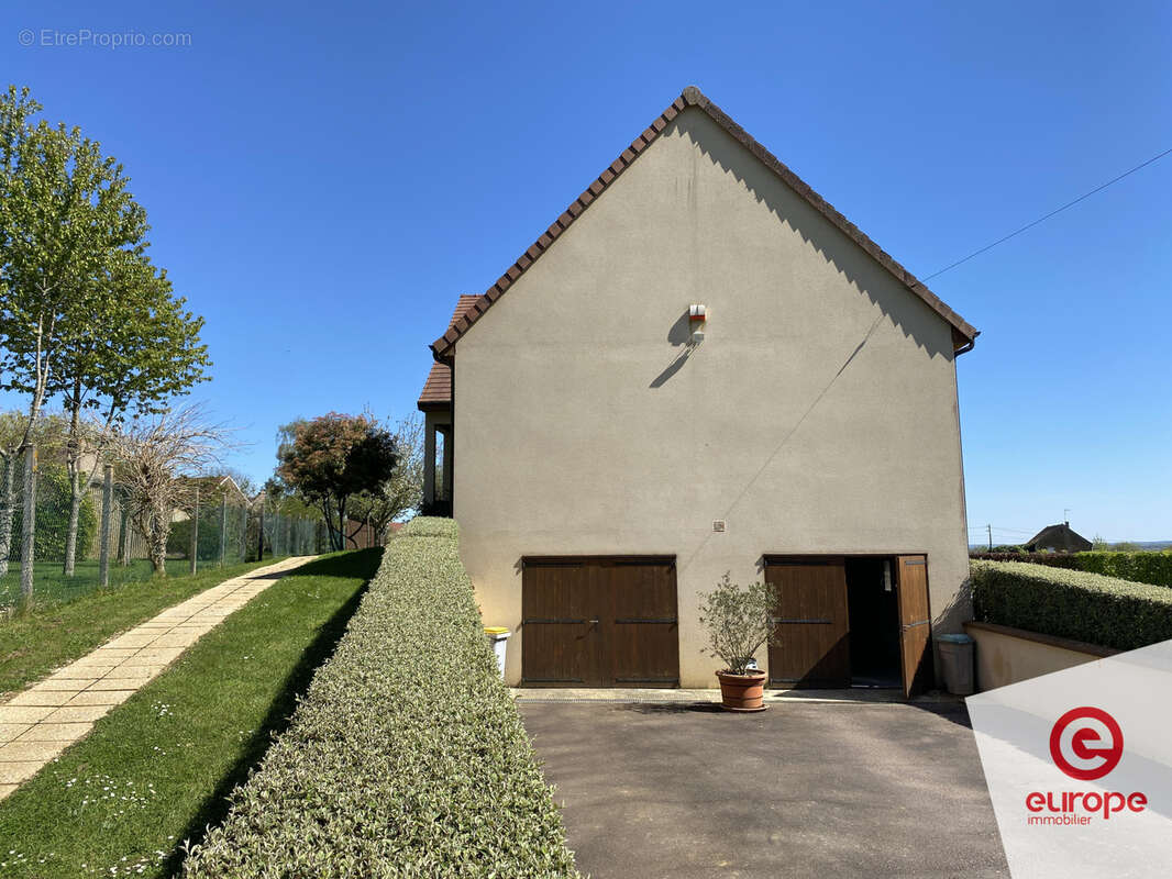 Maison à SAUVIGNY-LE-BOIS