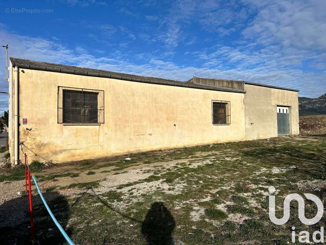 Photo 3 - Parking à SAINT-PAUL-DE-FENOUILLET