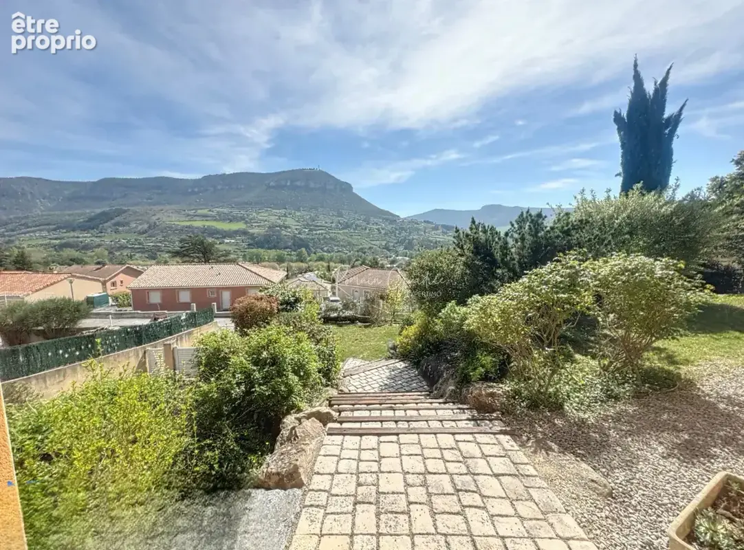 Villa f5 148 m2 avec ascenseur sur terrain de 1014 m2 - photo 3
