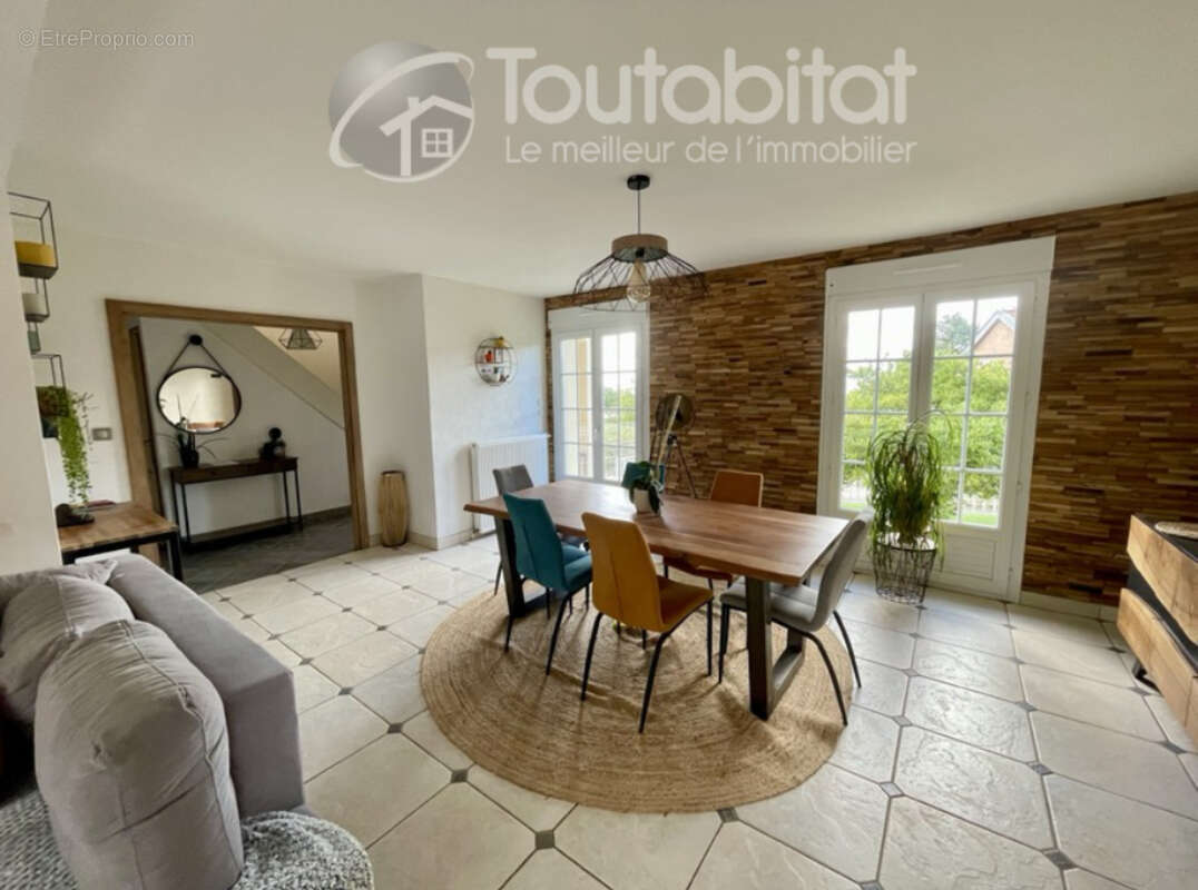 Maison à SAINT-LAURENT