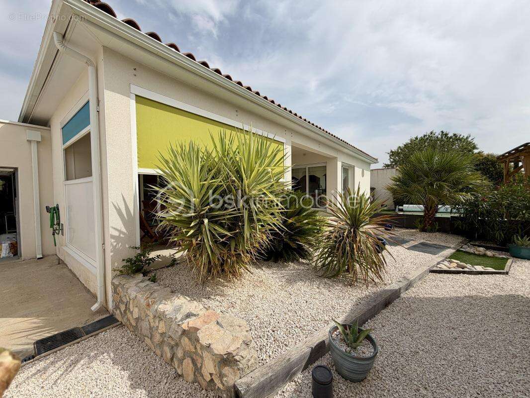 Villa de plain pied , coup de coeur sur saint jean de fos - photo 2