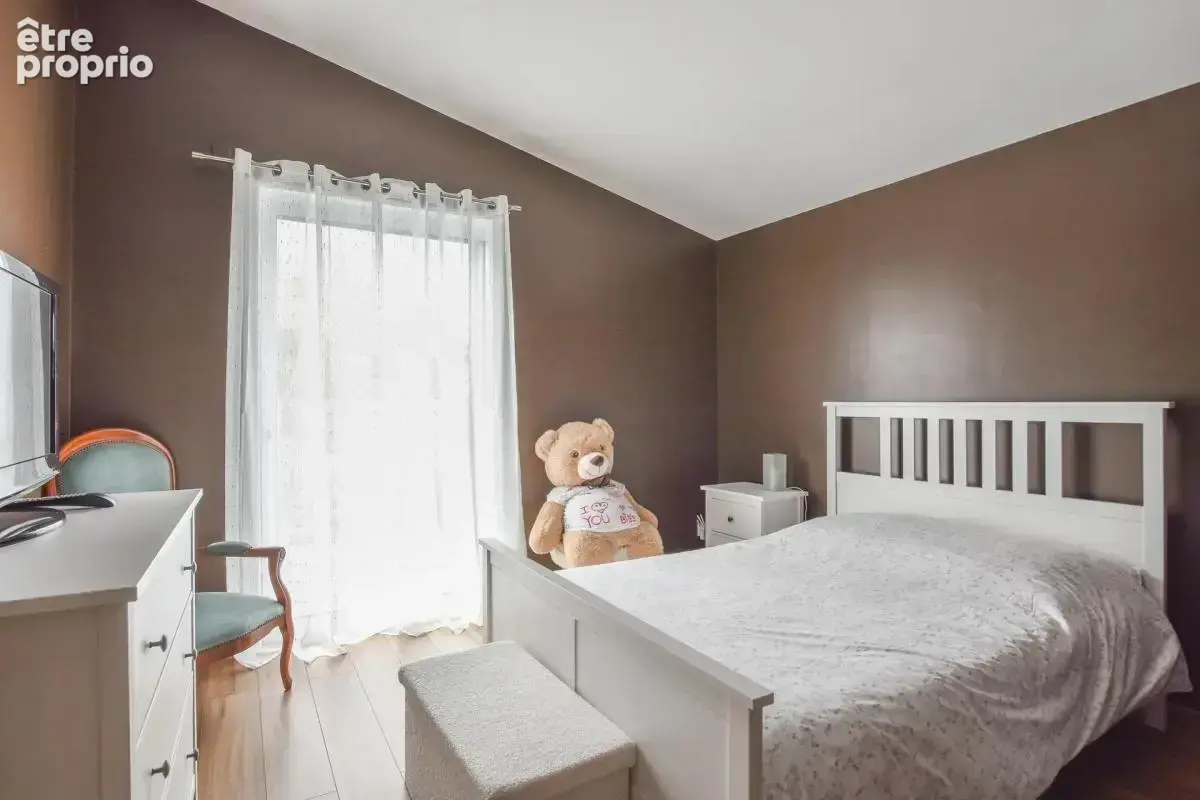 Maison de 6 pièces de 140 m² à Ville-en-Tardenois - photo 9