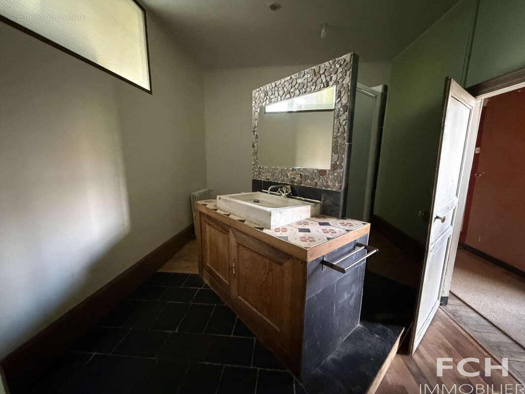 Demeure sur 2,5ha, 11 chambres 7 salles d'eau - photo 24
