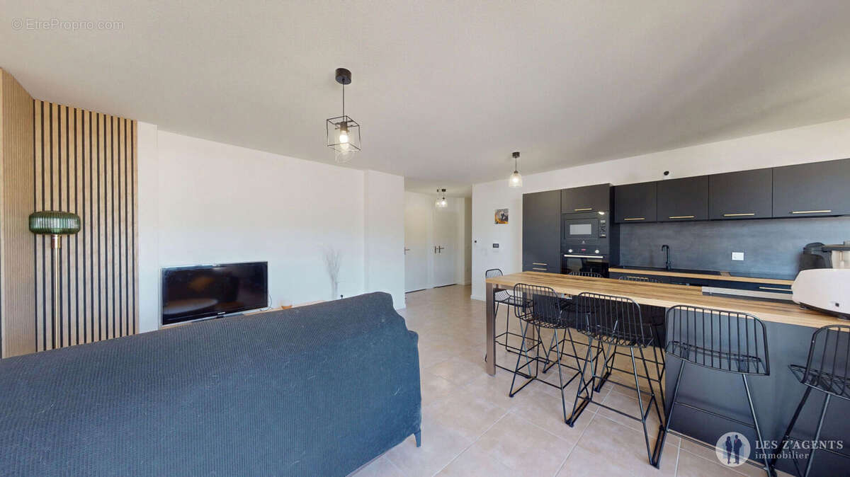 Appartement Échirolles T4 récent de 82 m² avec terrasse et garage - photo 4