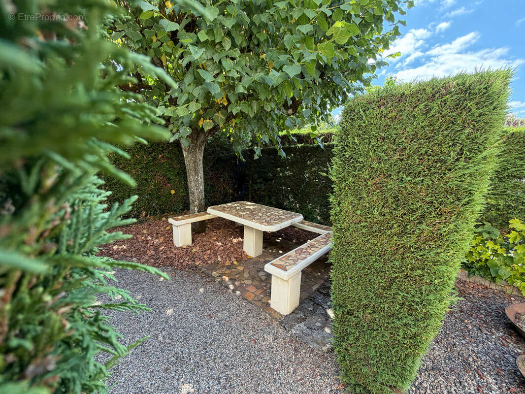 Maison elevee sur sous-sol - photo 3