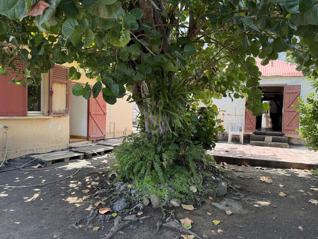 Maison à LE PORT