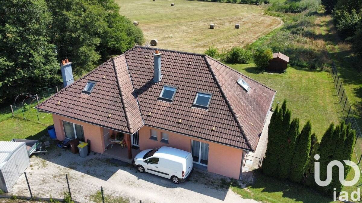 Photo 1 - Maison à MENONCOURT