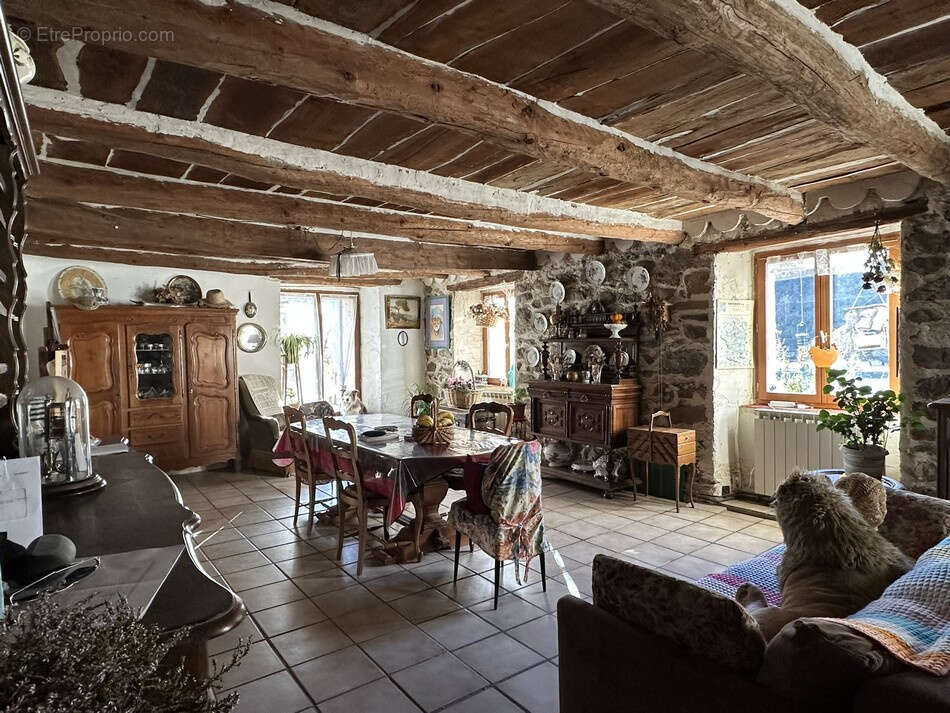 Maison à ROQUEBILLIERE