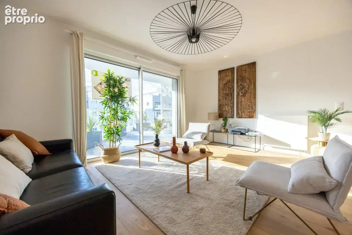 Appartement T4 avec terrasse - photo 5