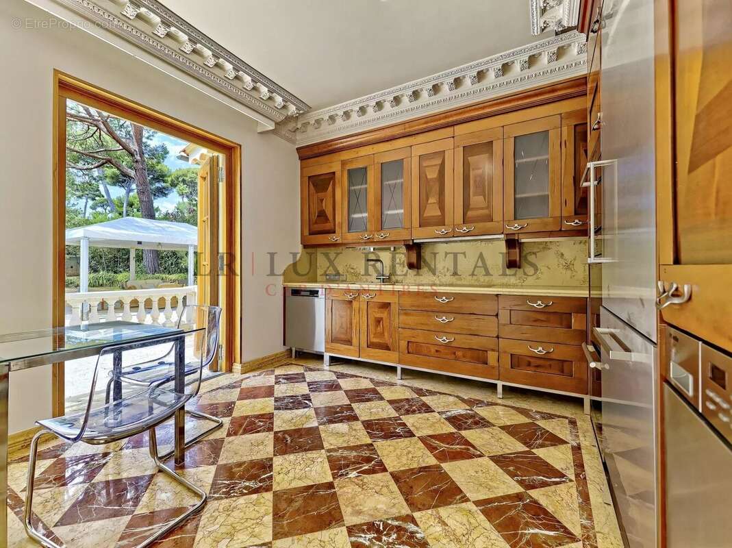 Maison à ANTIBES