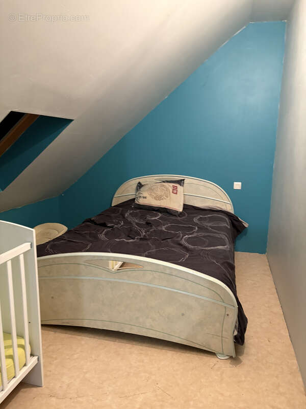 Maison à LA HAIE-TRAVERSAINE