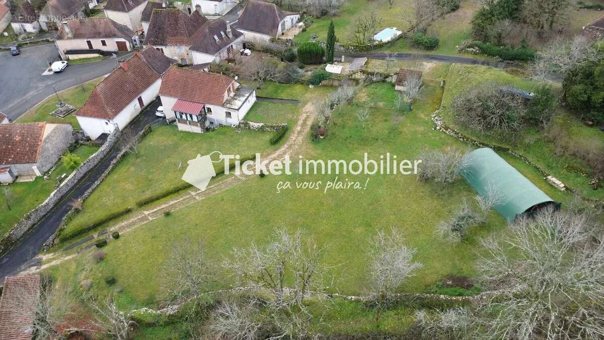 Maison à CANIAC-DU-CAUSSE
